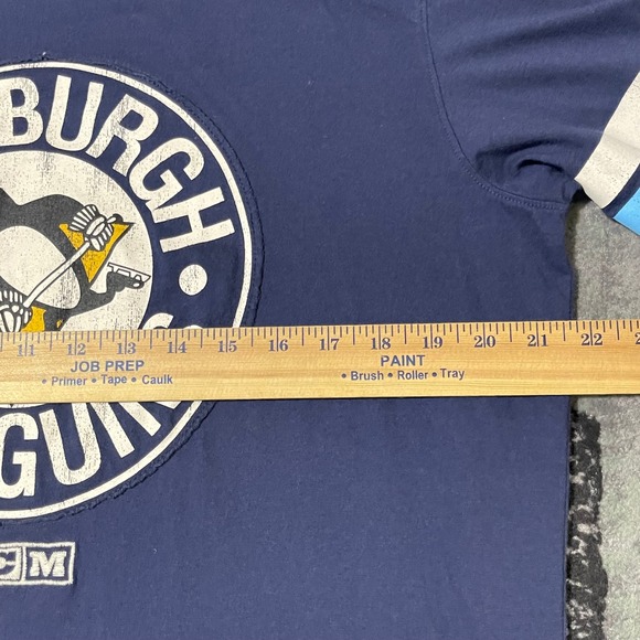 Pittsburgh Penguins CCM Shirt Men Large Navy Blue Long Sleeve NHL Hockey Distres - Picture 4 of 12